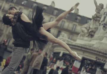 ds-and-more-dot-move-paris-is-kissing-1200x627